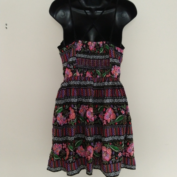 Exhilaration mini dress with pockets from Target - Picture 2 of 11